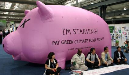 Im-startiving-pig-pay-green-climate-fund-now.jpg